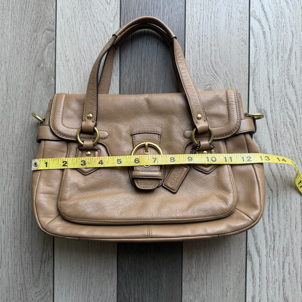 Coach Campbell Eva flap satchel in camel leather - Picture 8 of 11